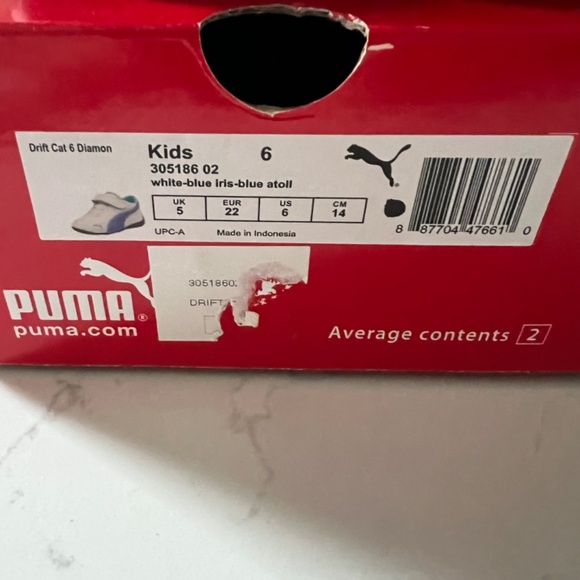 Kids Puma Shoes - Size 6 - Picture 6 of 6